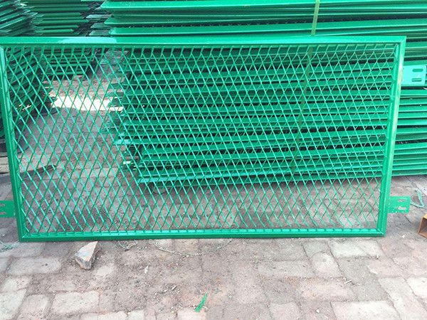防眩网案例